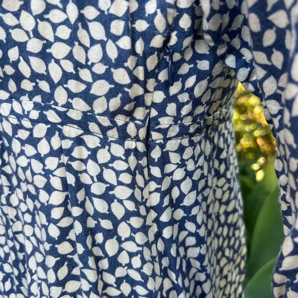 Boden Navy and White Floral Dress - Picture 4 of 11